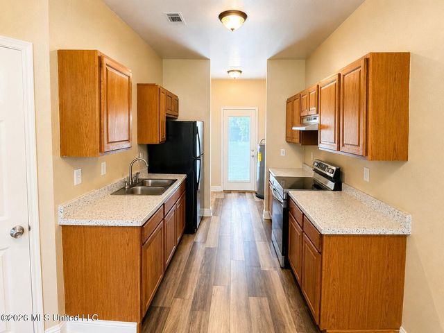 17413 South Boulevard, Gulfport, MS 39503