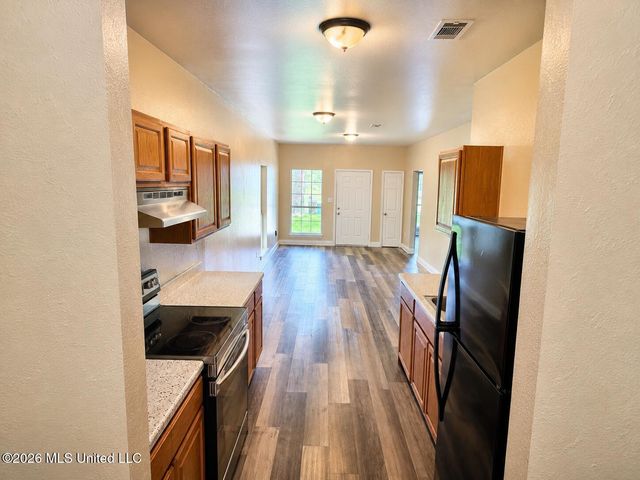 17413 South Boulevard, Gulfport, MS 39503