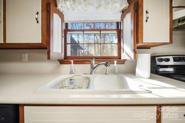 201 Smith Street 13, Wingate, NC 28174