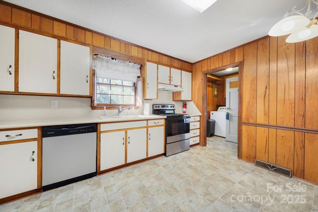 201 Smith Street 13, Wingate, NC 28174