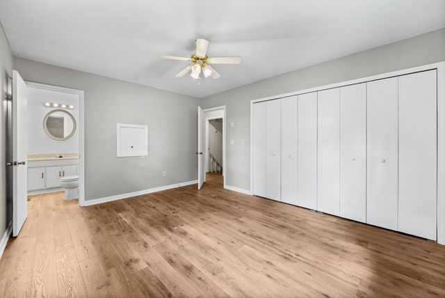 457 Lakeland Dr, Dover, TN 37058