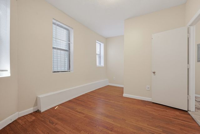 117 Regent St, Boston, MA 02119