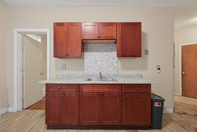 117 Regent St, Boston, MA 02119