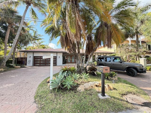 3200 NE 165th Street, North Miami Beach, FL 33160