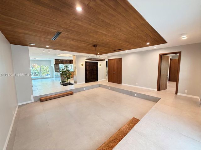 3200 NE 165th Street, North Miami Beach, FL 33160
