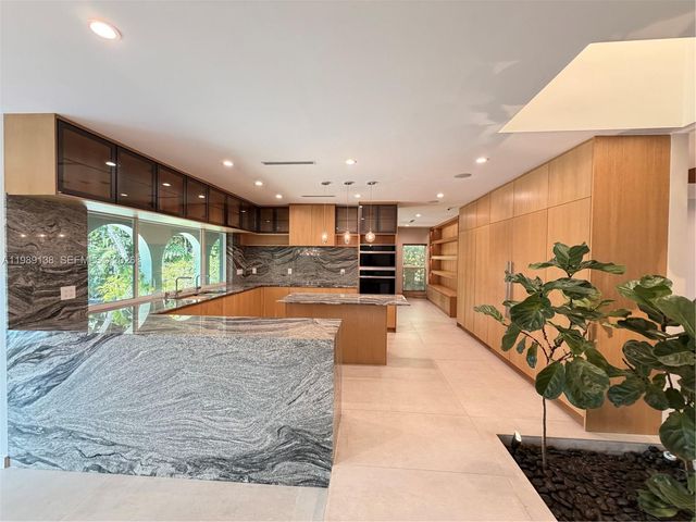 3200 NE 165th Street, North Miami Beach, FL 33160