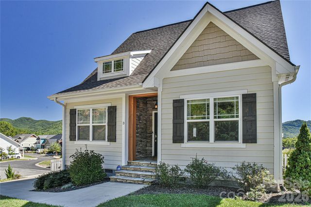 3 Leeds Lane, Black Mountain, NC 28711