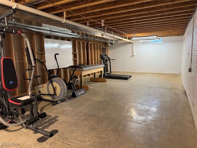 2940 Corries Way, Conneaut, OH 44030