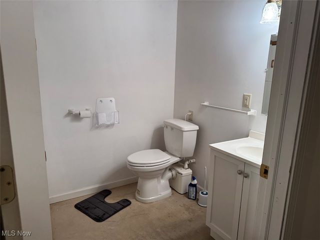 2940 Corries Way, Conneaut, OH 44030