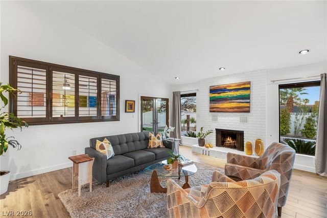 2713 South Miller Lane, Las Vegas, NV 89117