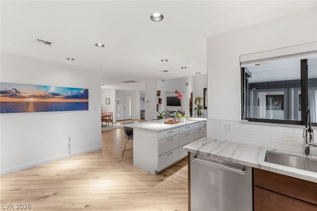 2713 South Miller Lane, Las Vegas, NV 89117