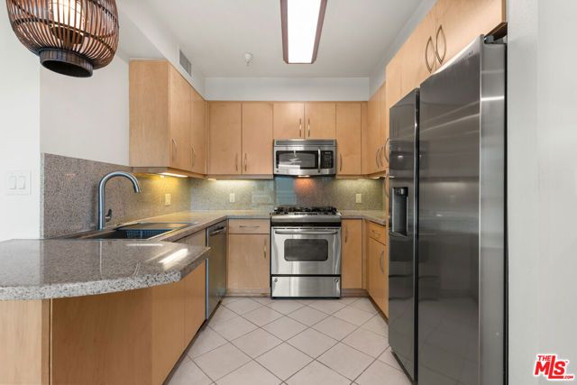 267 S San Pedro Street 213, Los Angeles, CA 90012