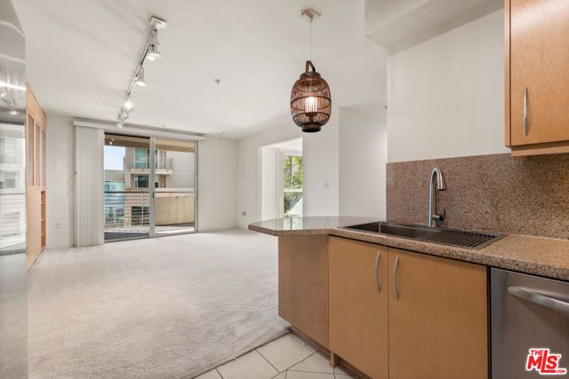 267 S San Pedro Street 213, Los Angeles, CA 90012