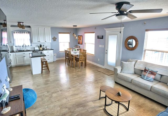 1218 Fort Velasco Drive, Surfside Beach, TX 77541