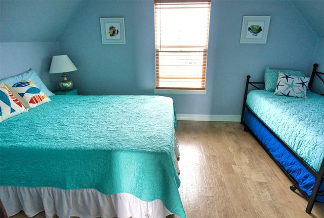 1218 Fort Velasco Drive, Surfside Beach, TX 77541