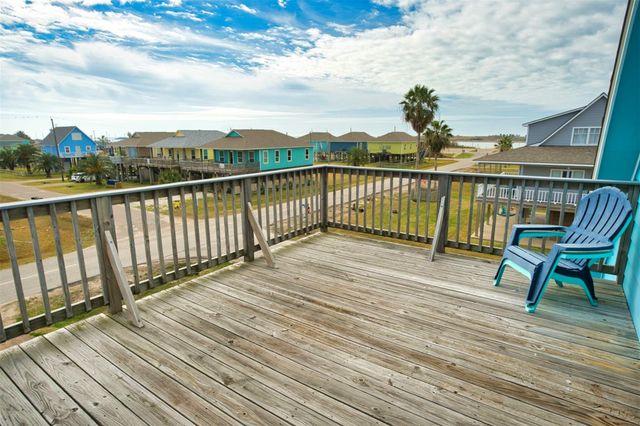 1218 Fort Velasco Drive, Surfside Beach, TX 77541