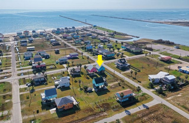 1218 Fort Velasco Drive, Surfside Beach, TX 77541
