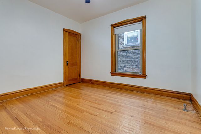 3342 S Lowe Avenue, Chicago, IL 60616