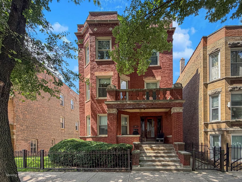 3342 S Lowe Avenue, Chicago, IL 60616