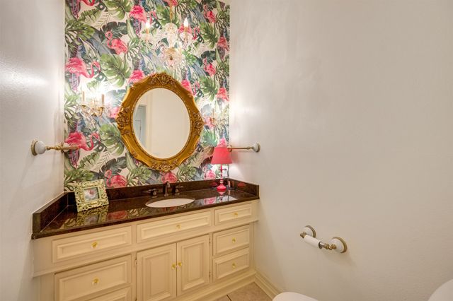 3160 Stacy Lane, Paris, TX 75460