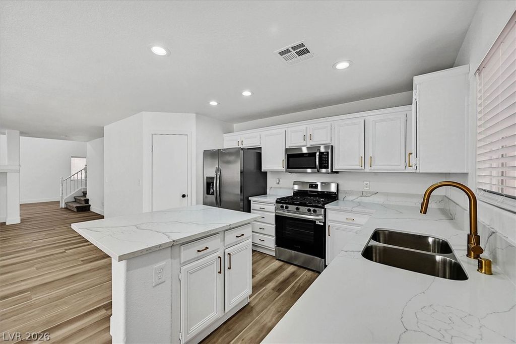 6729 Montezuma Castle Lane, North Las Vegas, NV 89084 — photo 3