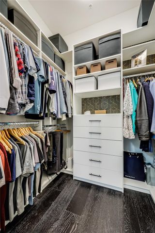 800 Embassy DR 513, Austin, TX 78702