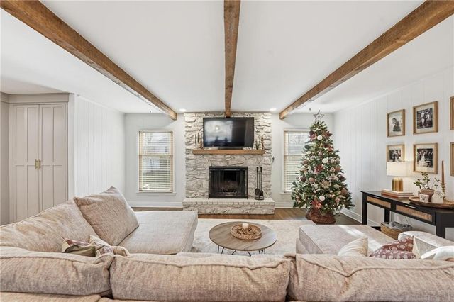 9930 Floyd Street, Overland Park, KS 66212