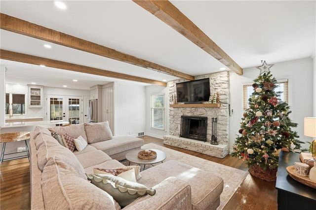 9930 Floyd Street, Overland Park, KS 66212