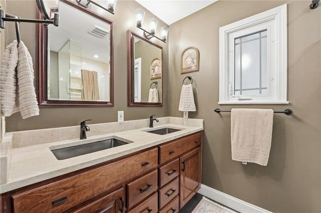 9930 Floyd Street, Overland Park, KS 66212