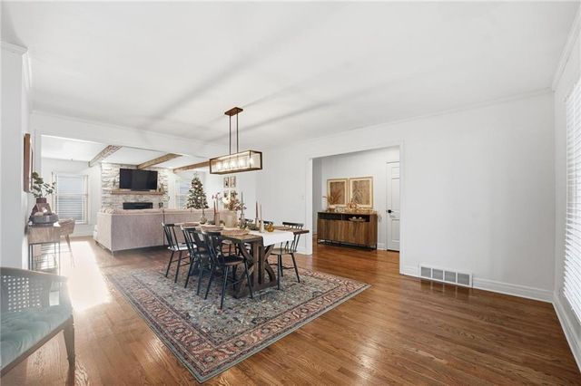 9930 Floyd Street, Overland Park, KS 66212