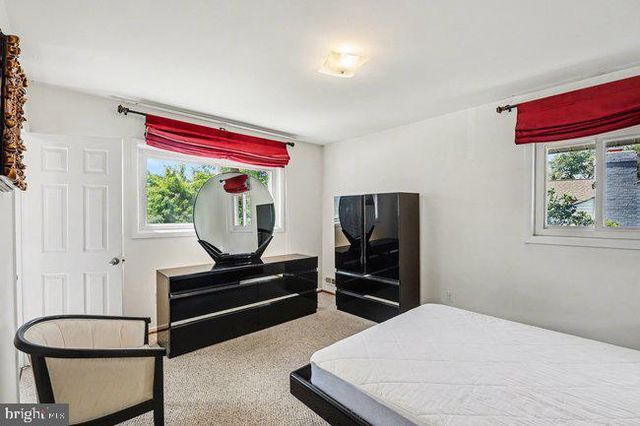 3808 FRANCONIA RD, Alexandria, VA 22310