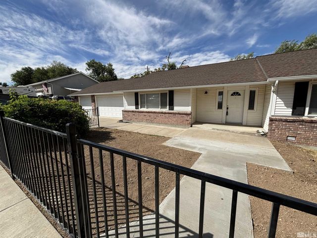 1435 Hunter Lake Drive, Reno, NV 89509