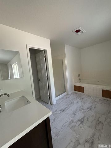 1435 Hunter Lake Drive, Reno, NV 89509