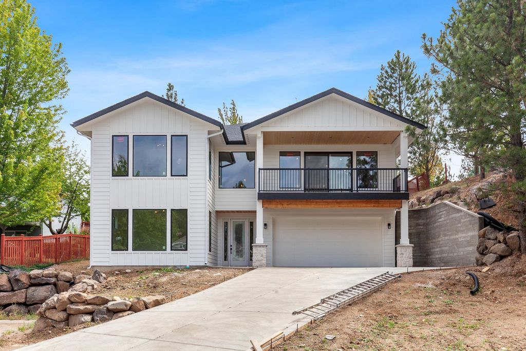 5211 S Fairfax Ln, Spokane Valley, WA 99037 photo 3