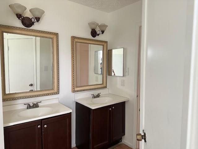 3315 Honey Creek Drive, Houston, TX 77082