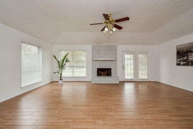 3315 Honey Creek Drive, Houston, TX 77082