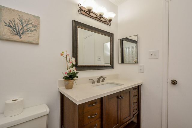 3315 Honey Creek Drive, Houston, TX 77082