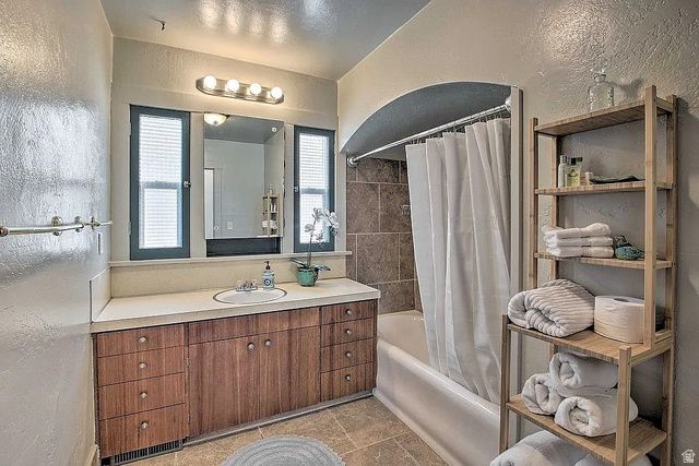 40 S 1ST, Preston, ID 83263