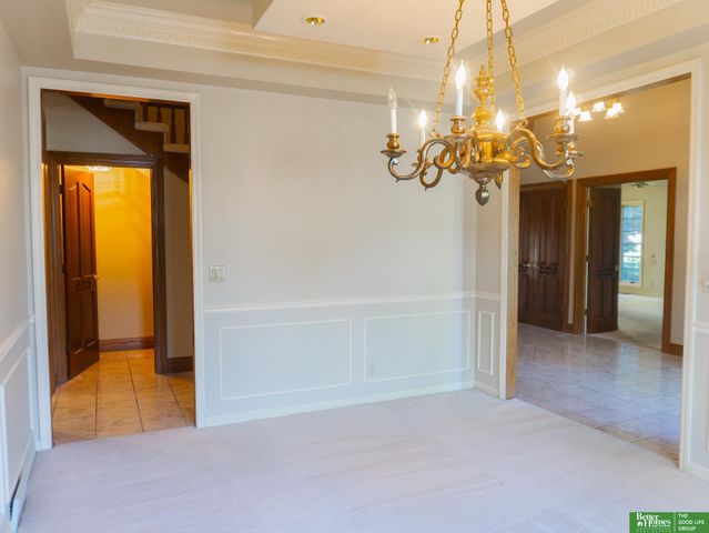 21516 Arbor Street, Elkhorn, NE 68022