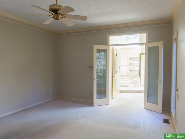 21516 Arbor Street, Elkhorn, NE 68022