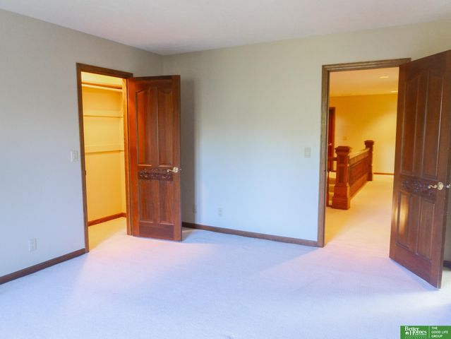 21516 Arbor Street, Elkhorn, NE 68022