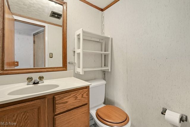 375 Hillside Road, Seven Hills, OH 44131