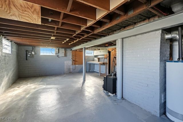 375 Hillside Road, Seven Hills, OH 44131