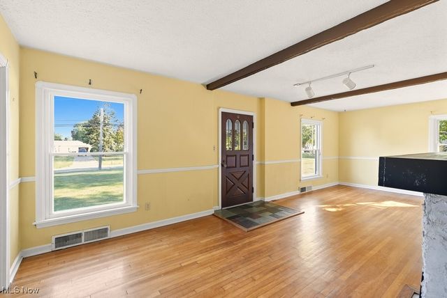 375 Hillside Road, Seven Hills, OH 44131