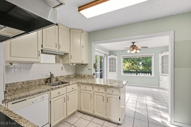 375 Hillside Road, Seven Hills, OH 44131