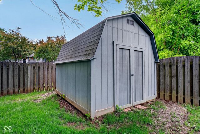 7775 Kemble Court, Fishers, IN 46038