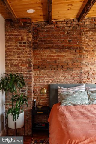 1330 S 10TH ST, Philadelphia, PA 19147