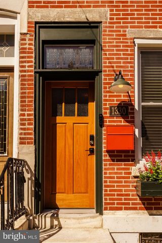1330 S 10TH ST, Philadelphia, PA 19147