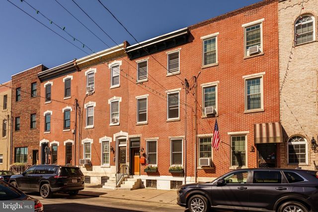 1330 S 10TH ST, Philadelphia, PA 19147