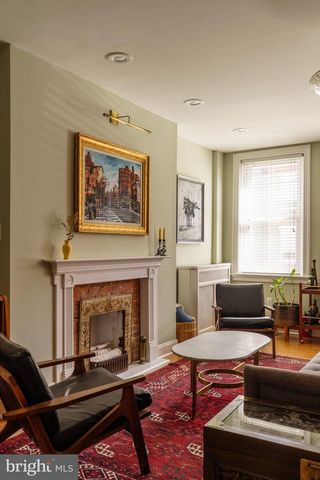 1330 S 10TH ST, Philadelphia, PA 19147